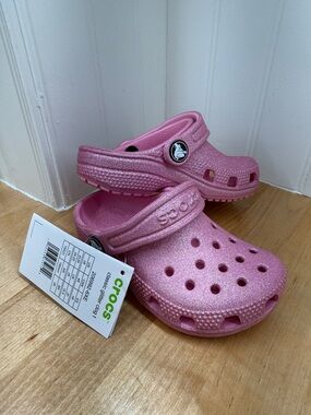 CROCS Kids' Classic Glitter Clog - Pink Sparkle Size 8